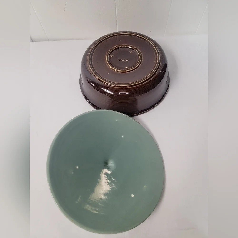Red Wing USA Pottery Vintage Village Green 2 Quart Round Covered Casserole Dish